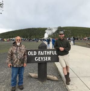 Meet your Posher, Zeke